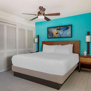 One-Bedroom King Suite Ocean View